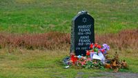 Grabstein der Anne Frank. Quelle: Bild von bernswaelz auf Pixabay